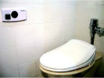 感應式馬桶沖水器(無水箱型)